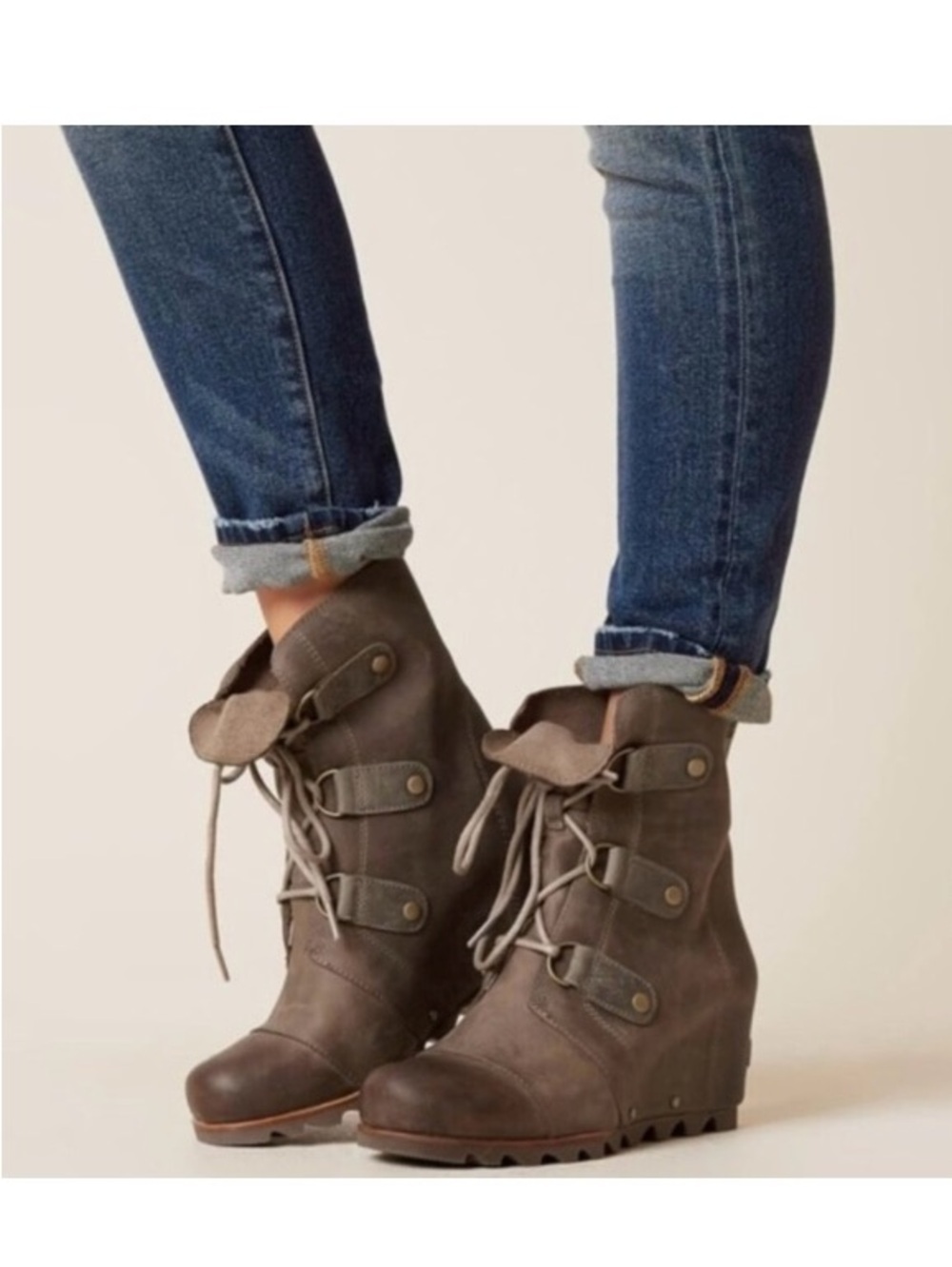 Sorel Joan of Arctic Wedge II Leather Boots Ankle Booties Brown Women’s Size 8